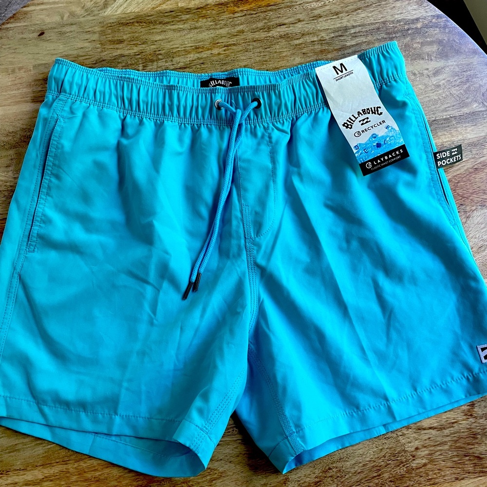 New billabong laybacks!